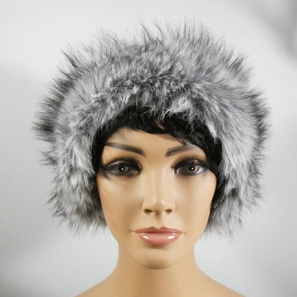 Elegant! Fabulous Fashionable Faux Fur Trim Hat Ivory/Winter-White Matching Trim main image 10